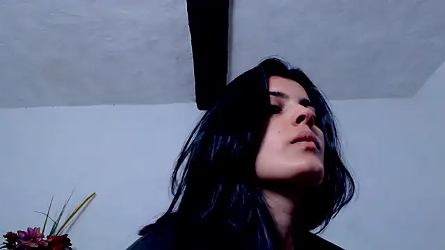 AikoTailor online show from 7, 10, 2025