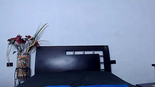 AikoTailor online show from 15, 4, 2026