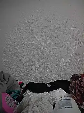Snapshot of Vilainemarie chatting on 4, 8, 2026 Vilainemarie online show from 4, 8, 2026