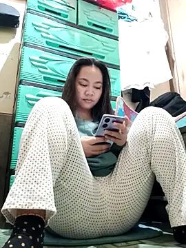 Snapshot of Hotbaby_1523 chatting on 18, 2, 2026 Hotbaby 1523 online show from 18, 2, 2026