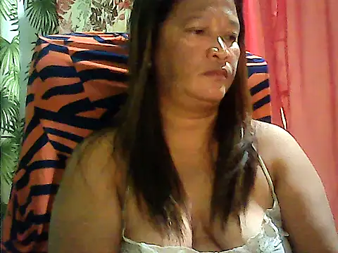 Snapshot of hott_scarlett chatting on 23, 5, 2026 hott scarlett online show from 23, 5, 2026