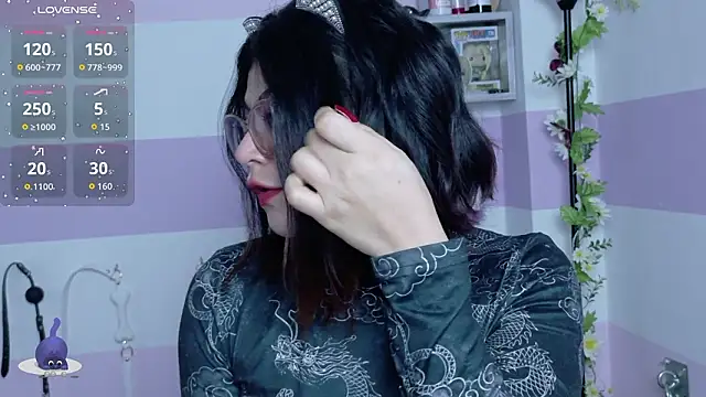 Catwhite  online show from 20, 2, 2026