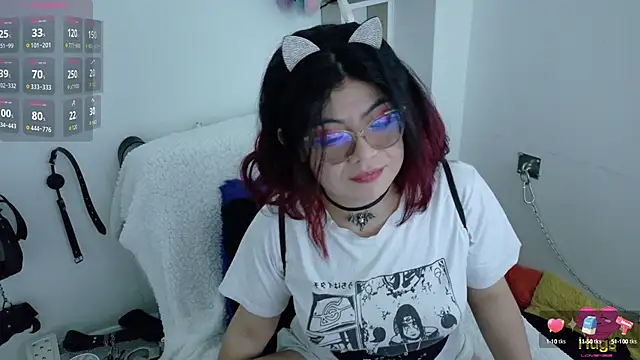 Catwhite  online show from 16, 9, 2025