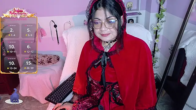 Catwhite  online show from 13, 2, 2026