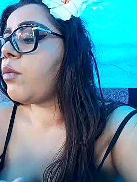 Snapshot of AriaRussell chatting on 31, 10, 2025 AriaRussell online show from 31, 10, 2025