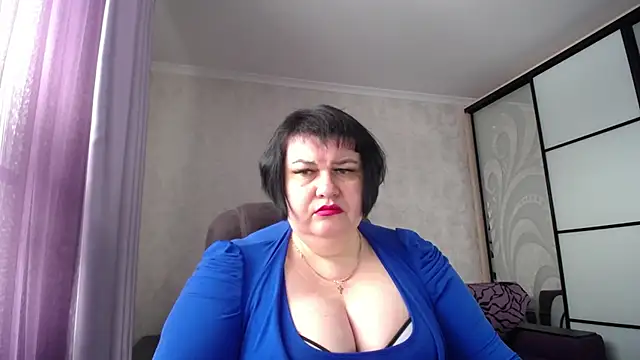 JuicyLady Di online show from 6, 3, 2026