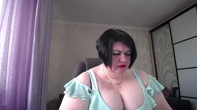 JuicyLady Di online show from 12, 3, 2025