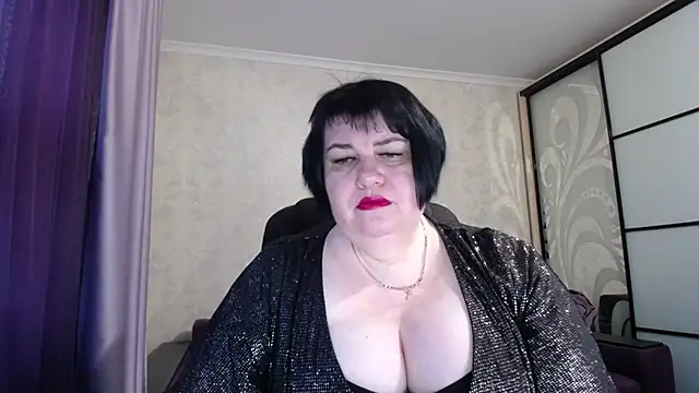 JuicyLady Di online show from 1, 12, 2025