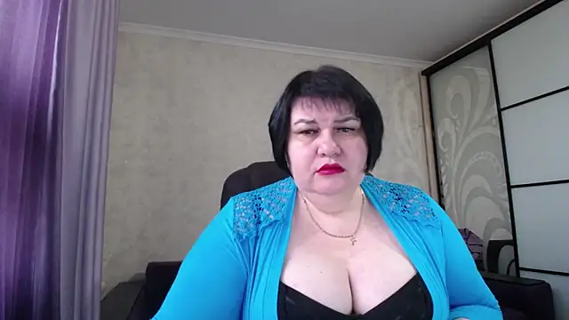 JuicyLady Di online show from 18, 12, 2025