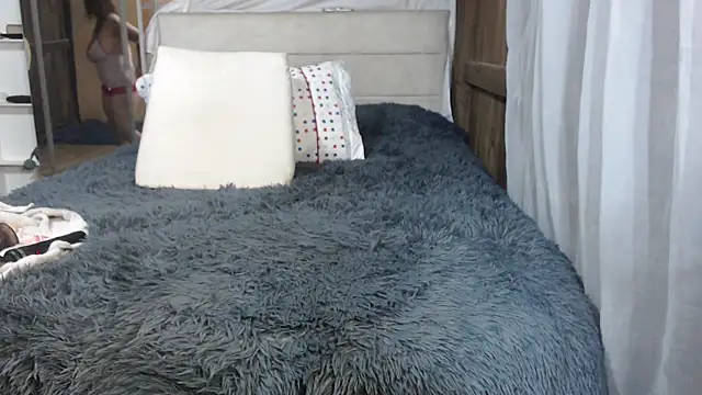 maya hottt online show from 23, 12, 2025