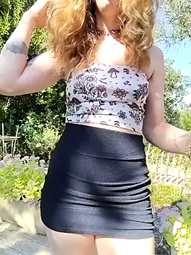 Snapshot of OnnaaH chatting on 10, 10, 2025 OnnaaH online show from 10, 10, 2025