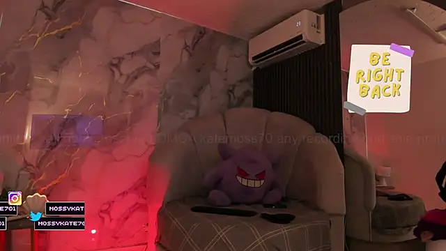 Katemoss70 online show from 15, 4, 2026