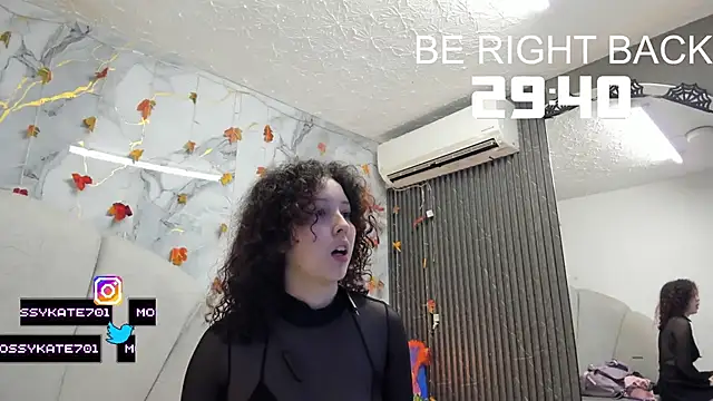 Katemoss70 online show from 2, 11, 2025