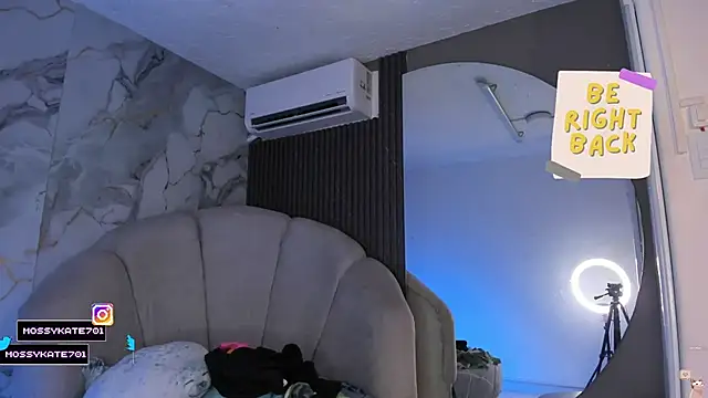 Katemoss70 online show from 26, 2, 2026