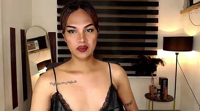 SarahAmber online show from 3, 3, 2025