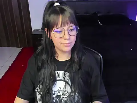 lia minami online show from 13, 3, 2026