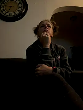 bustybunny25 online show from 25, 10, 2025