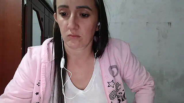 Snapshot of DeepAnal07 chatting on 6, 5, 2026 DeepAnal07 online show from 6, 5, 2026