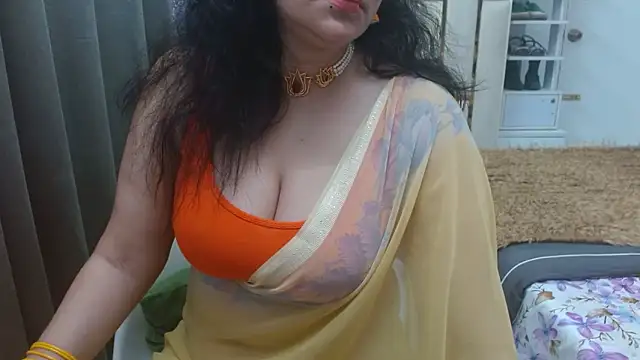 Lovelywife786 online show from 6, 2, 2026