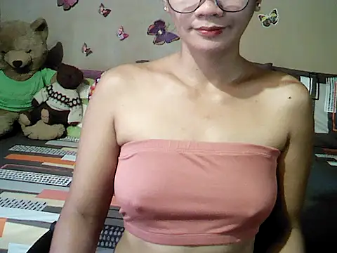 Mia Rein online show from 5, 3, 2026