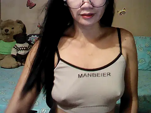 Mia Rein online show from 21, 4, 2026