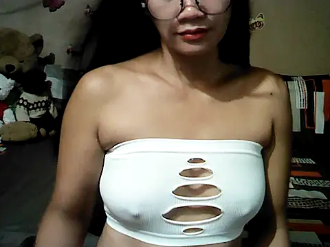 Snapshot of Mia_Rein chatting on 16, 7, 2026 Mia Rein online show from 16, 7, 2026