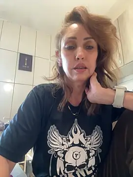 RAIRAsexy online show from 21, 11, 2025