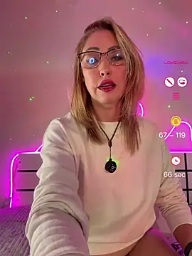 RAIRAsexy online show from 19, 5, 2026