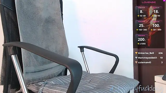 Snapshot of tommylongxx chatting on 29, 1, 2025 tommylongxx online show from 29, 1, 2025