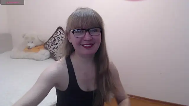 MargotLot online show from 7, 1, 2025
