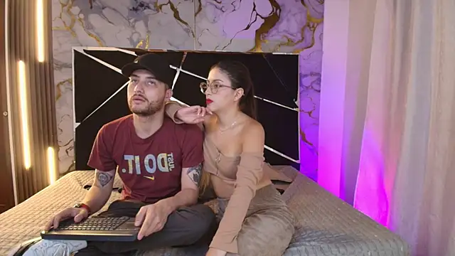 Pleasure Vibes23 online show from 10, 10, 2025