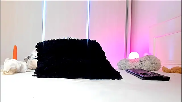 Aidasina online show from 28, 4, 2026