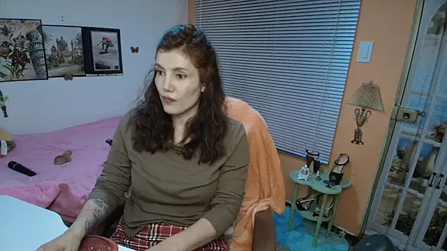 Snapshot of jrcamila chatting on 5, 10, 2025 jrcamila online show from 5, 10, 2025