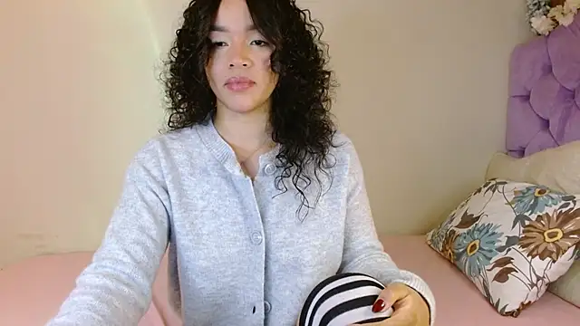 Snapshot of kiarablue chatting on 3, 6, 2026 kiarablue online show from 3, 6, 2026