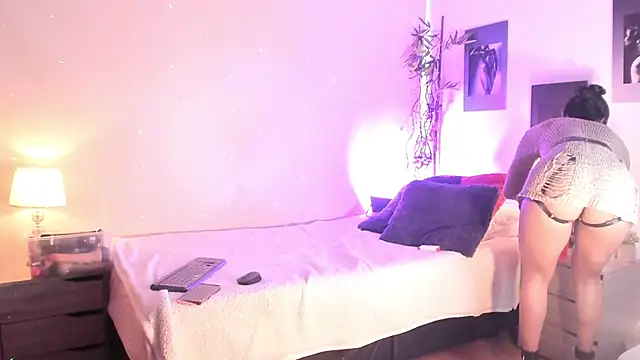 Alicee Levine online show from 2, 12, 2025