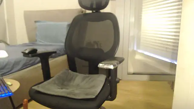 damarossa87 online show from 4, 4, 2026