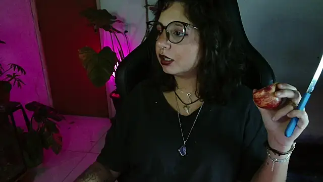 Snapshot of myamillor chatting on 9, 7, 2026 myamillor online show from 9, 7, 2026
