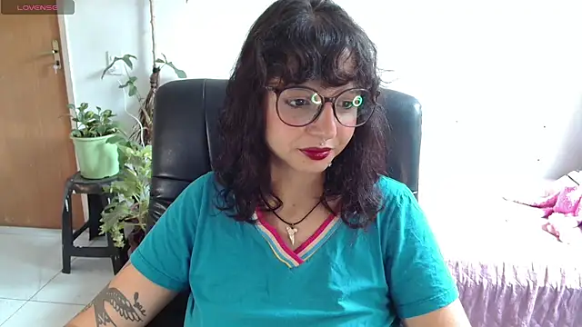 Snapshot of myamillor chatting on 26, 11, 2025 myamillor online show from 26, 11, 2025