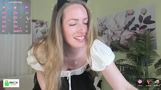Snapshot of Queenymel chatting on 9, 5, 2026 Queenymel online show from 9, 5, 2026