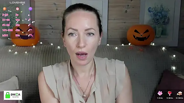 Queenymel online show from 30, 10, 2025