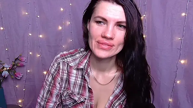 MilaLoona online show from 24, 2, 2026