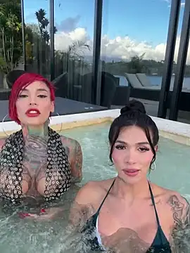 divavirtual11 online show from 15, 12, 2025