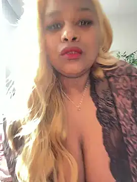 BigFineSelena online show from 15, 1, 2025