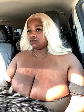 BigFineSelena online show from 27, 9, 2025