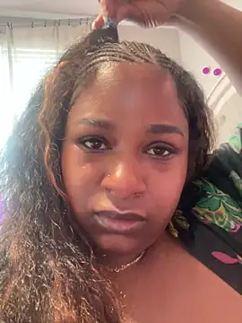 Snapshot of BigFineSelena chatting on 25, 5, 2026 BigFineSelena online show from 25, 5, 2026