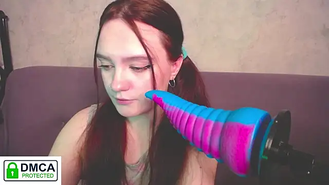 Alyssa   Scarlet online show from 21, 11, 2025