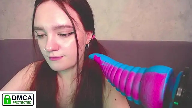 Alyssa   Scarlet online show from 12, 11, 2025