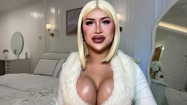 Your Majesty Tyra online show from 12, 7, 2026