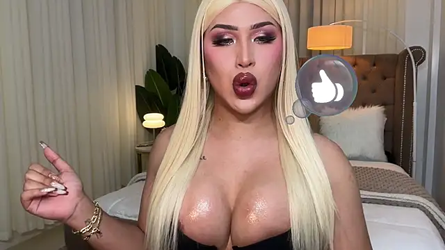 Your Majesty Tyra online show from 21, 2, 2025