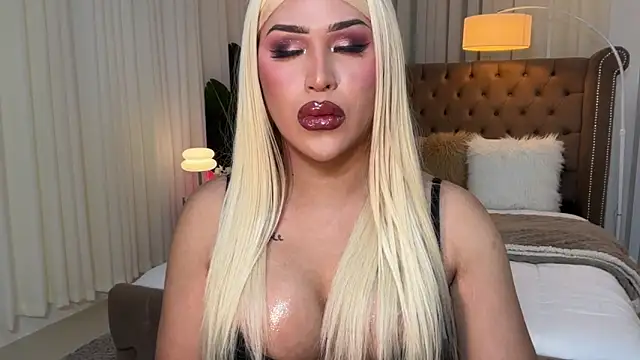 Your Majesty Tyra online show from 28, 2, 2025